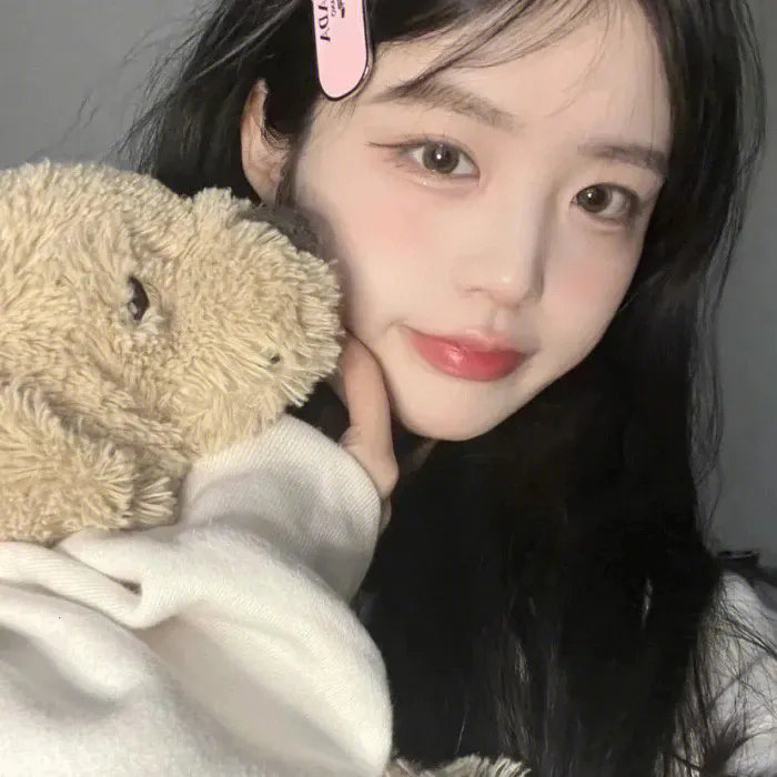 在波威海报